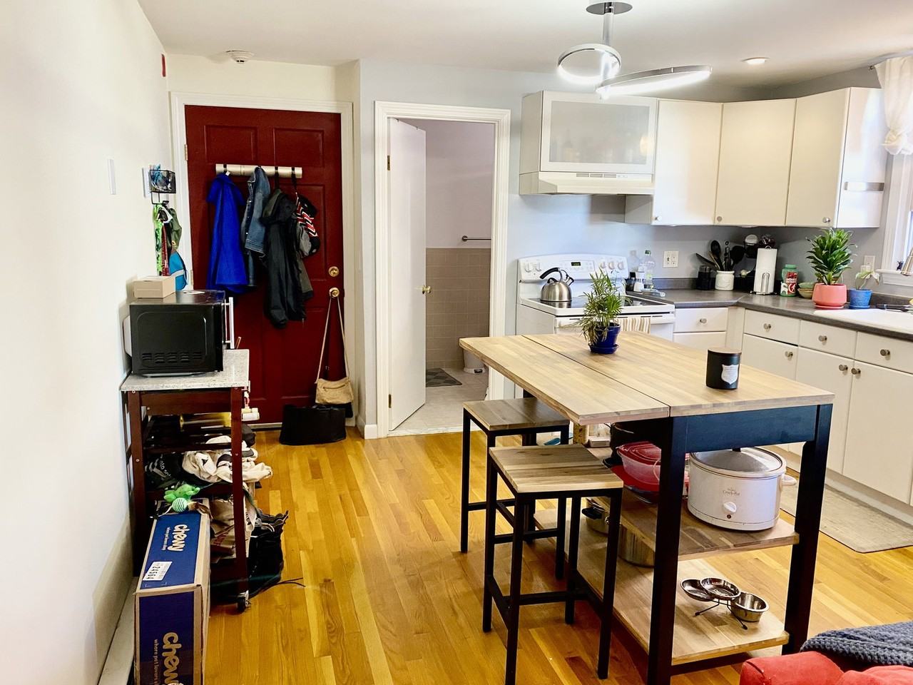 135 Central St #3 - Photo 3 of 8