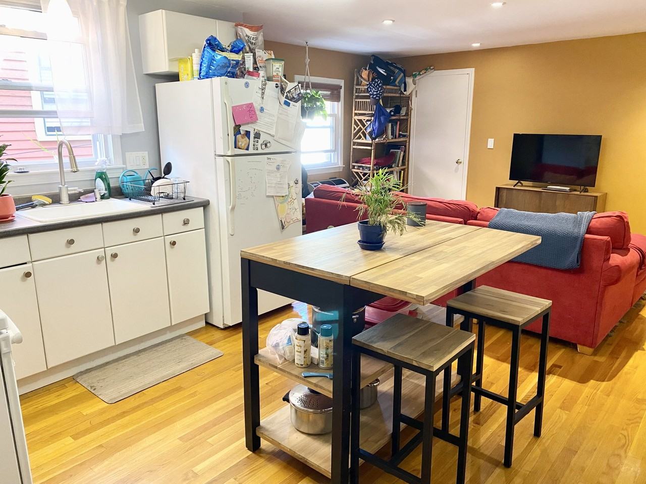 135 Central St #3 - Photo 7 of 8