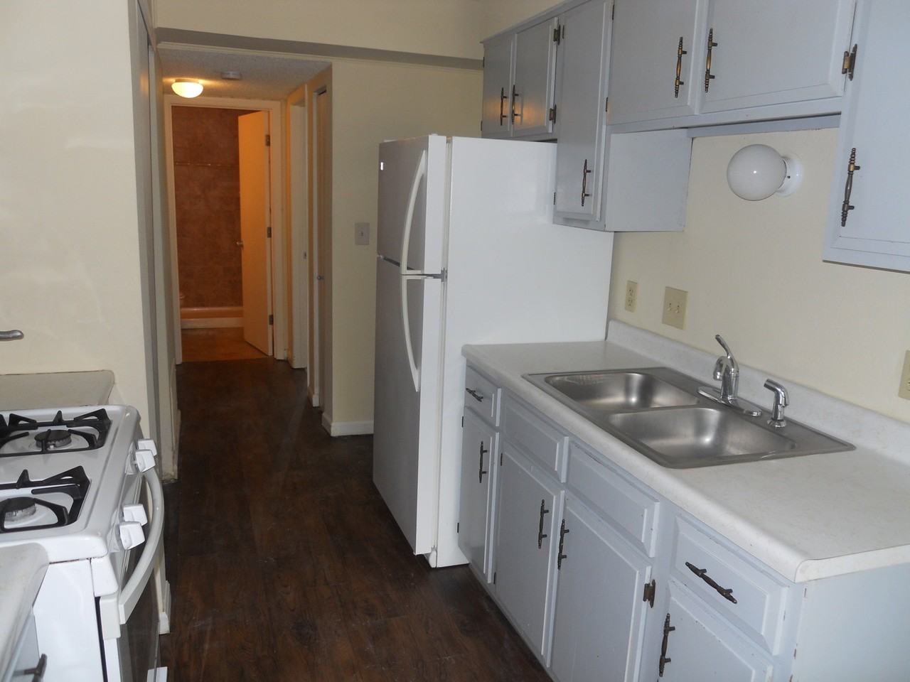 255 N Michigan St #12-75 - Photo 4 of 8