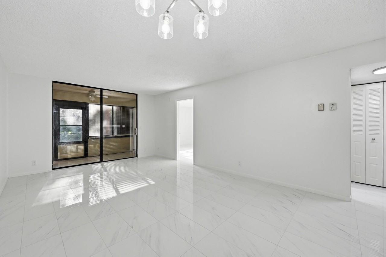 4700 Lucerne Lakes Blvd W #103 - Photo 5 of 35