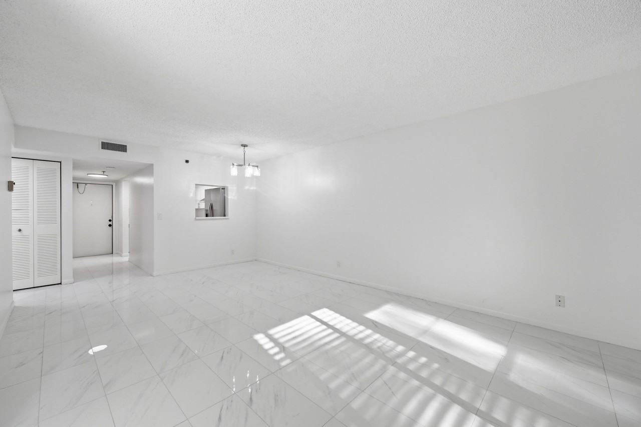 4700 Lucerne Lakes Blvd W #103 - Photo 7 of 35