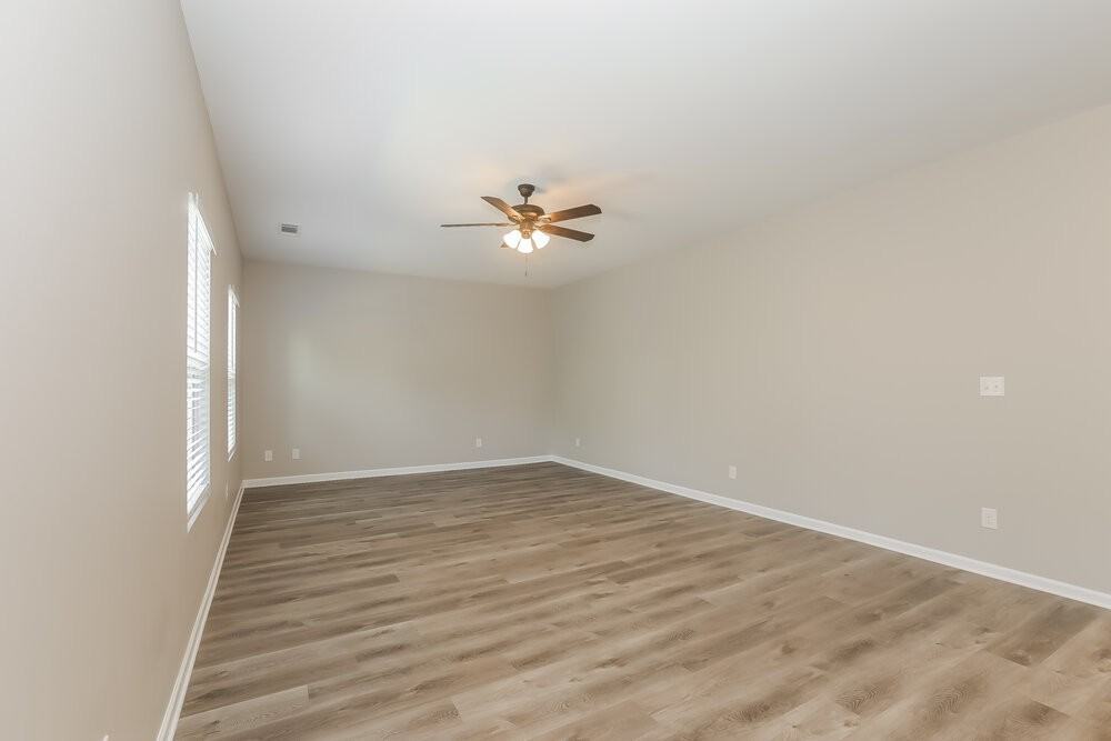 708 Nonsuch Ct - Photo 5 of 17