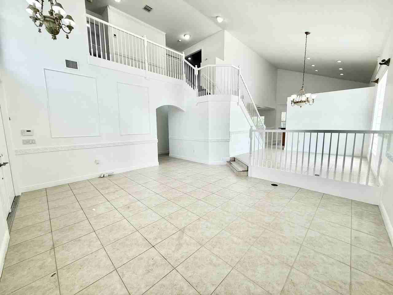 11553 Big Sky Ct - Photo 3 of 43