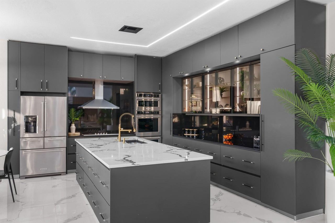 11352 Regatta Ln - Photo 3 of 21