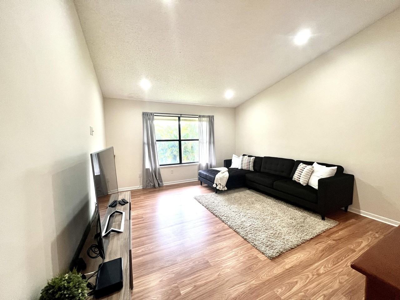 12999 Odessa Trl #16 - Photo 3 of 23