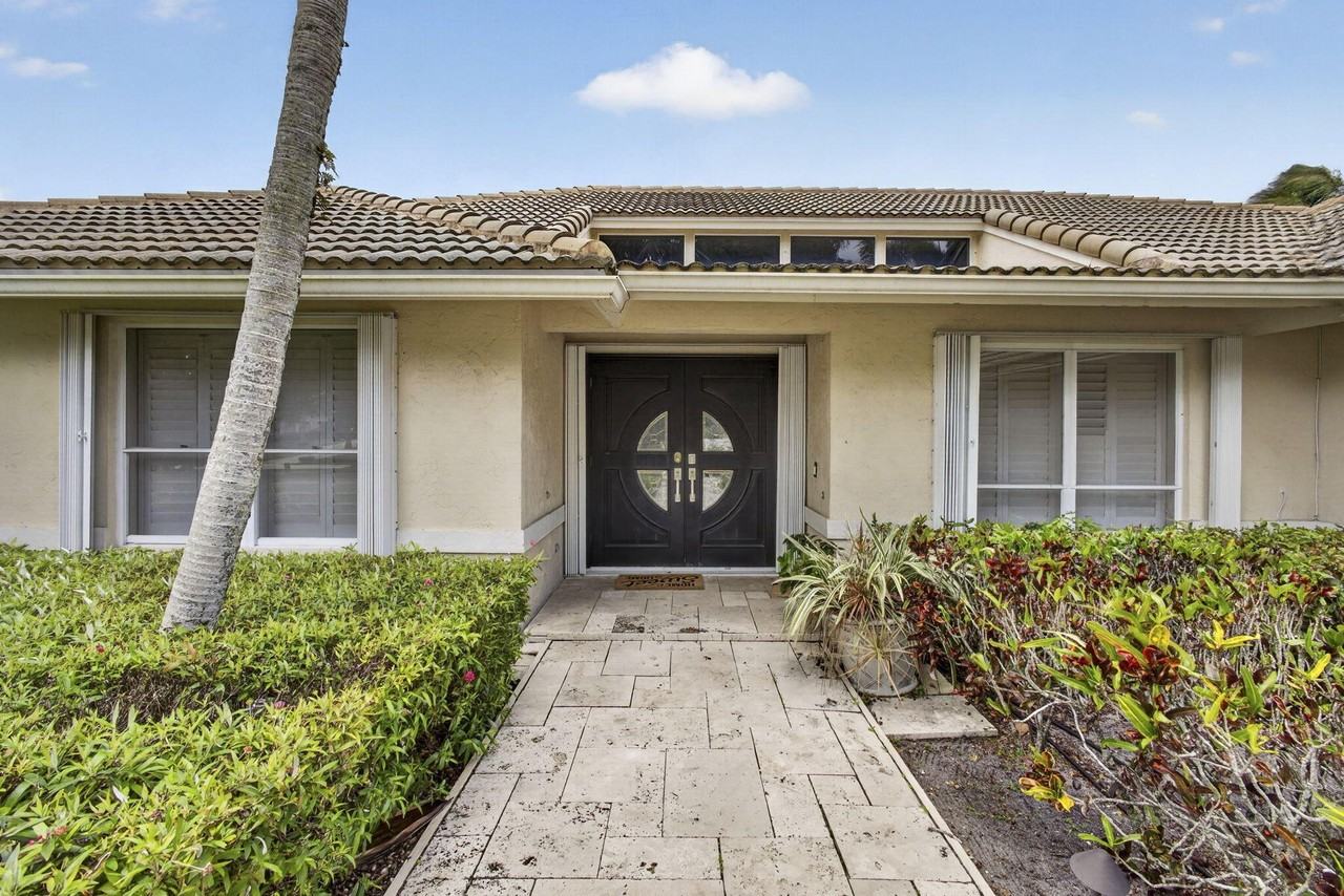 5463 Sea Biscuit Rd - Photo 3 of 44