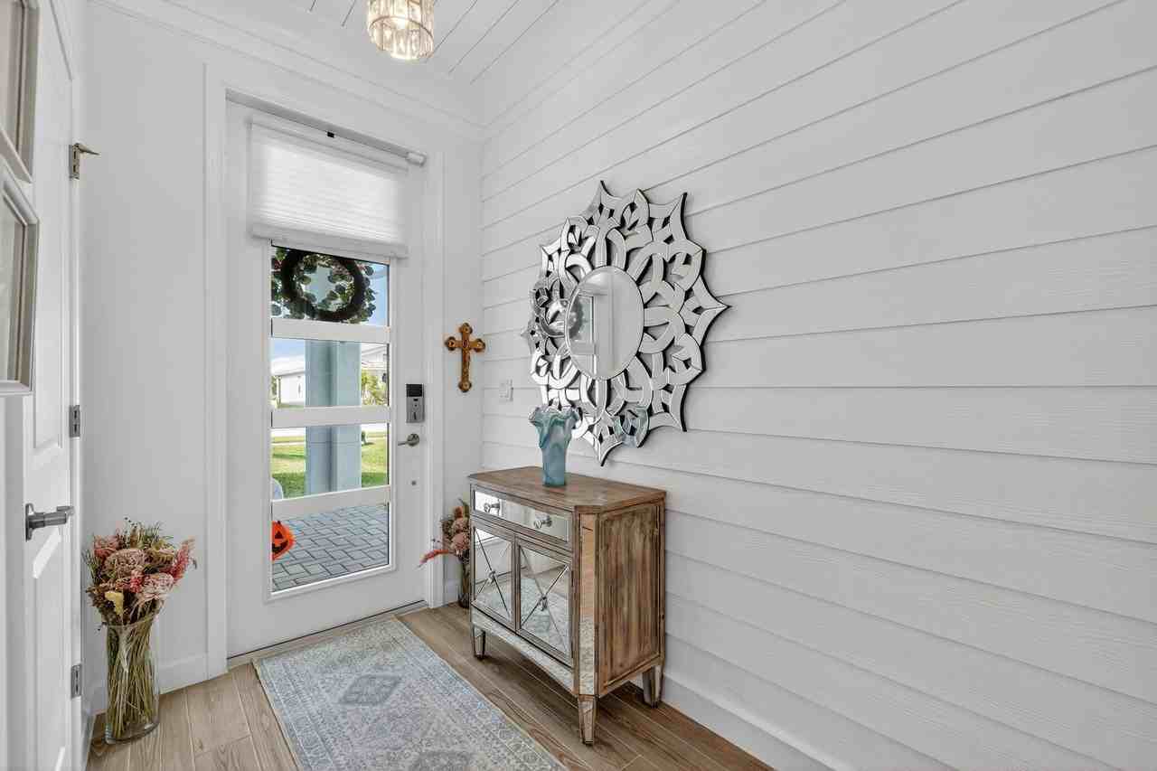 9866 Sw Veronese Dr - Photo 4 of 40