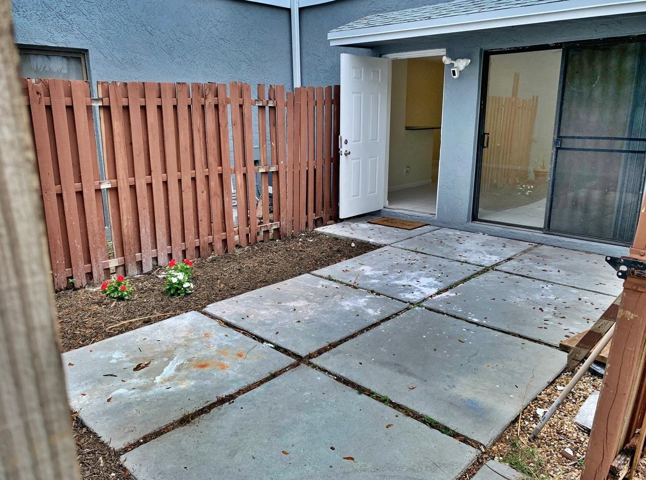 13 Crossings Cir #C - Photo 3 of 22