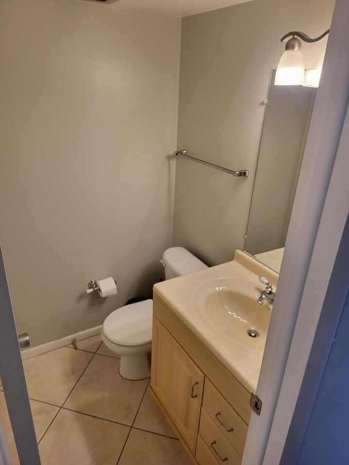 32 Ne 20th Ct #4B - Photo 6 of 23