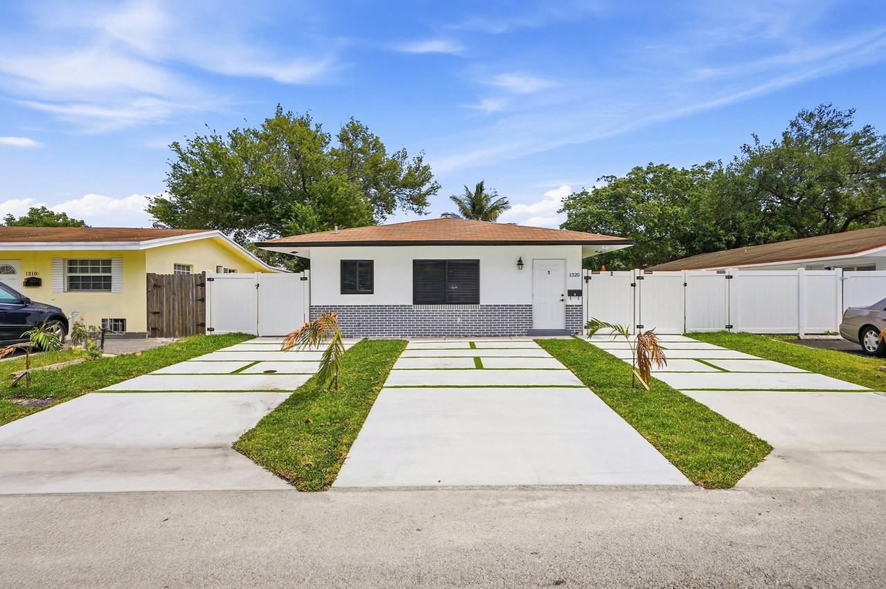 1320 Sw 34th Ave #2