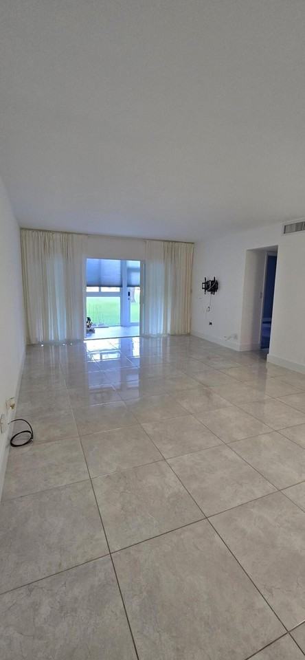 3300 N Palm Aire Dr #109 - Photo 7 of 28