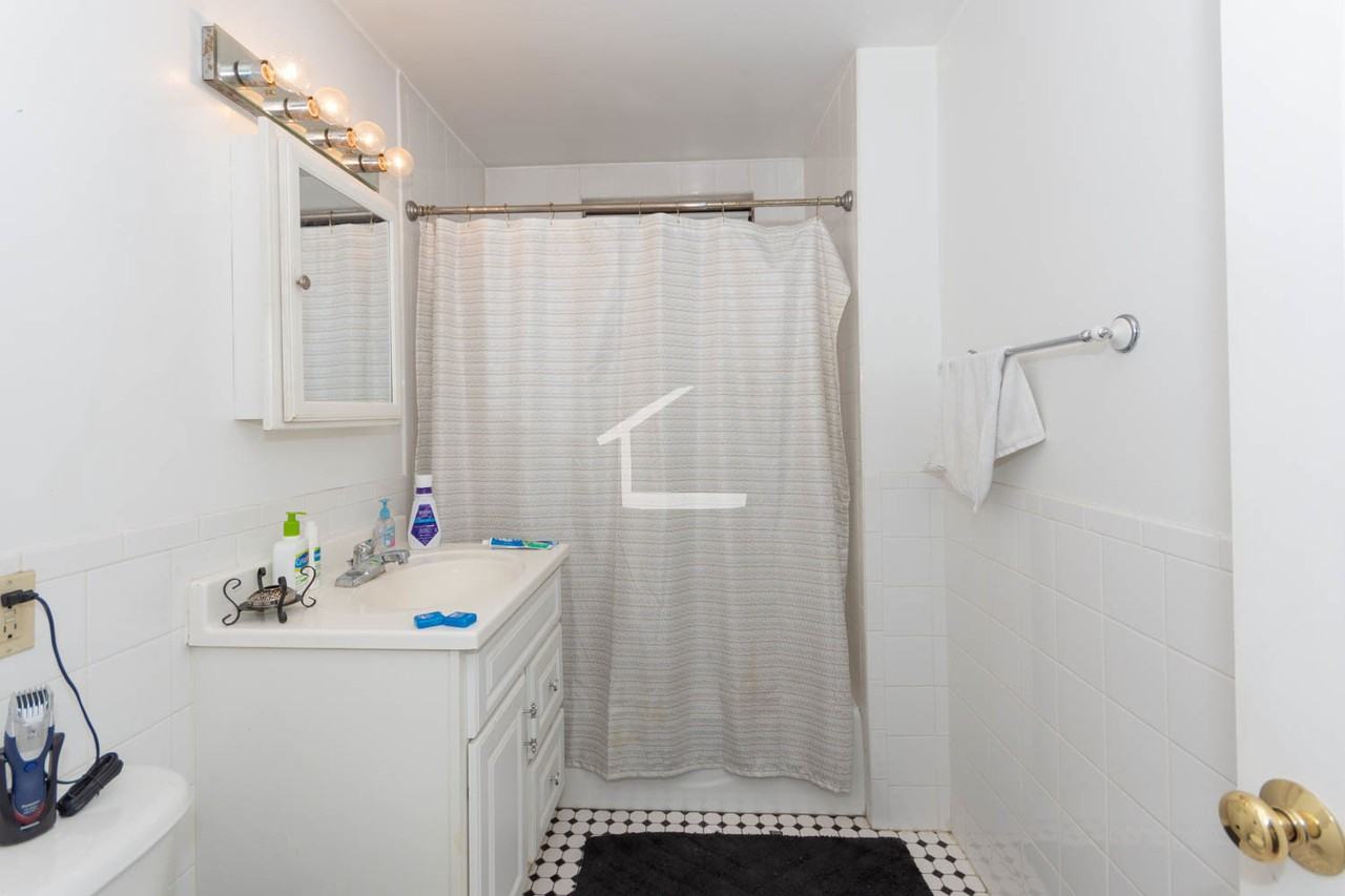 4 Park Vale Ave #2 - Photo 2 of 19