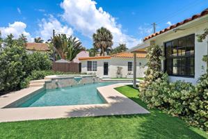 featured image of 3211 Washington Rd