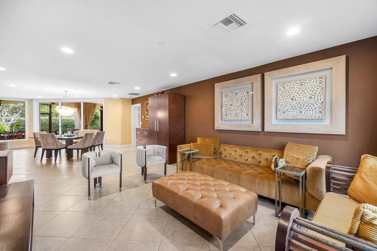 3509 Nw 26th Ct - Photo 4 of 33