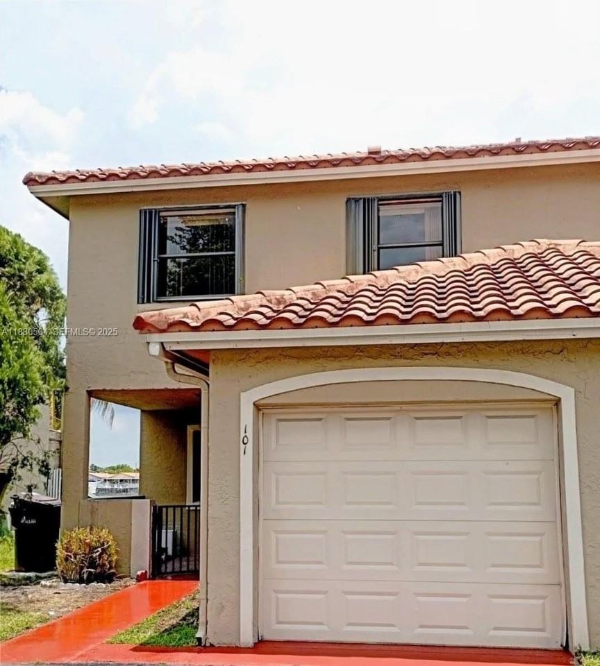 2531 West 60th Place #101 - Photo 4 of 13