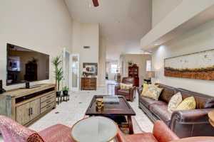 featured image of 2464 Nw 59th St #1103