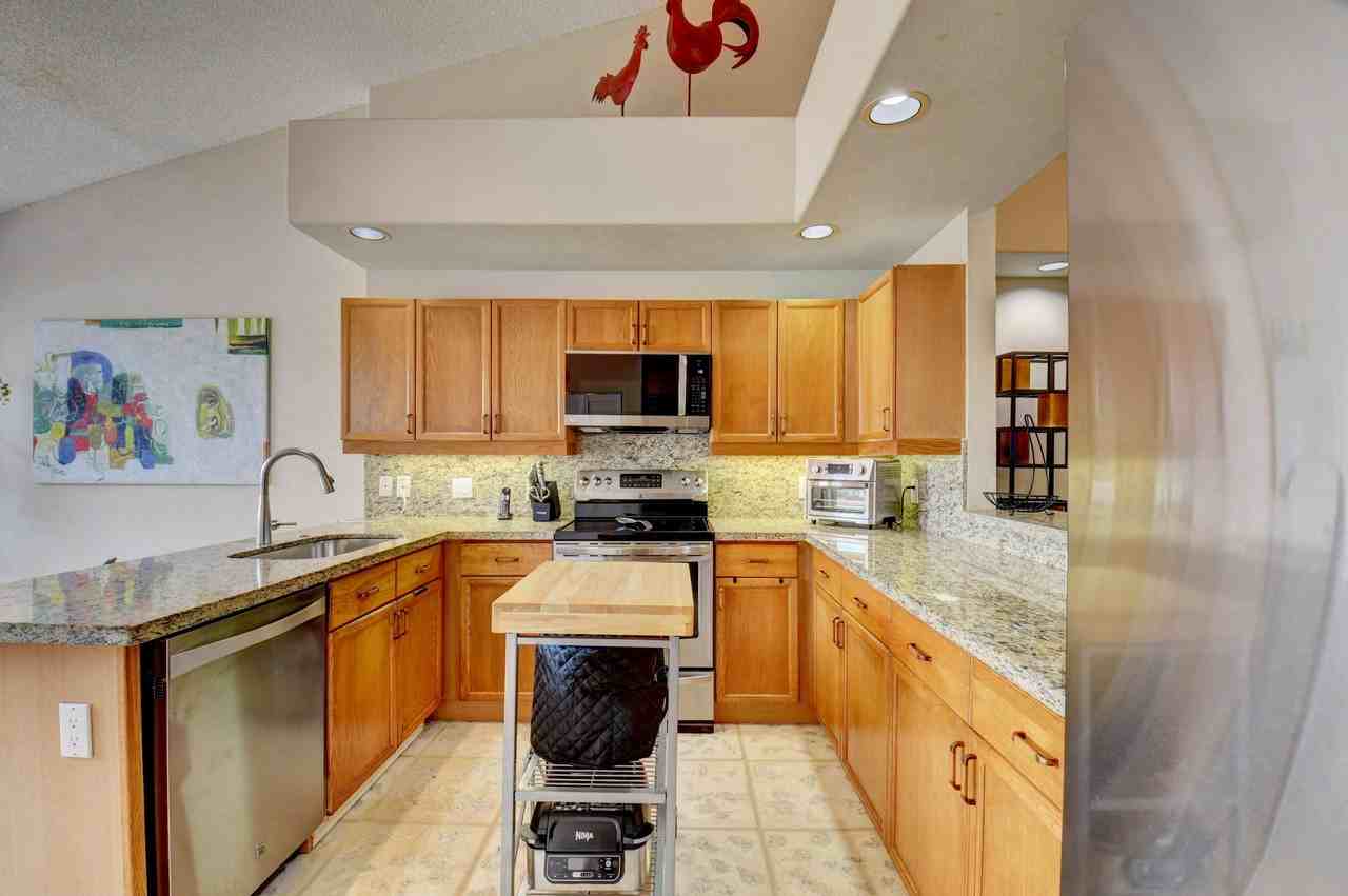 2464 Nw 59th St #1103 - Photo 6 of 48