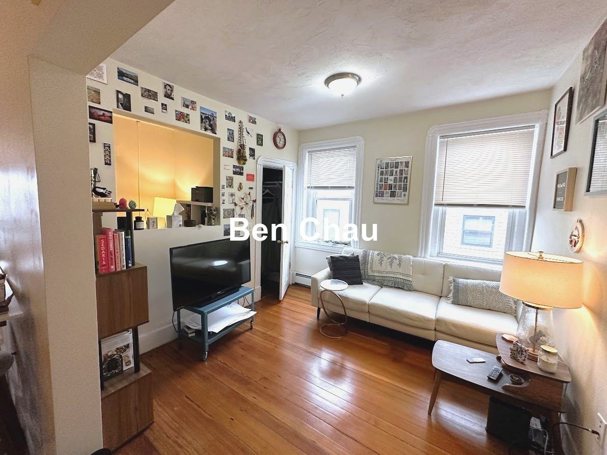 1056 Cambridge St #4B - Photo 3 of 10