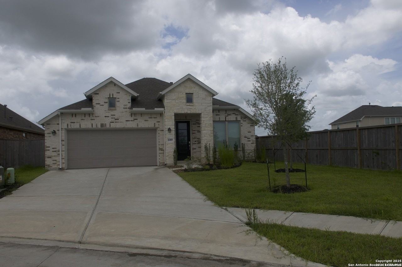 2019 Penwern Alley Ln - Photo 2 of 5