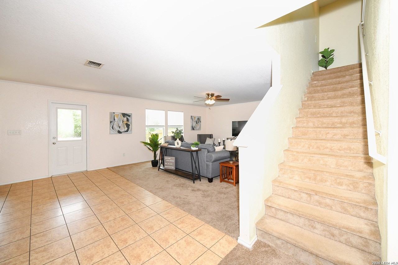 822 Western Star - Photo 4 of 24