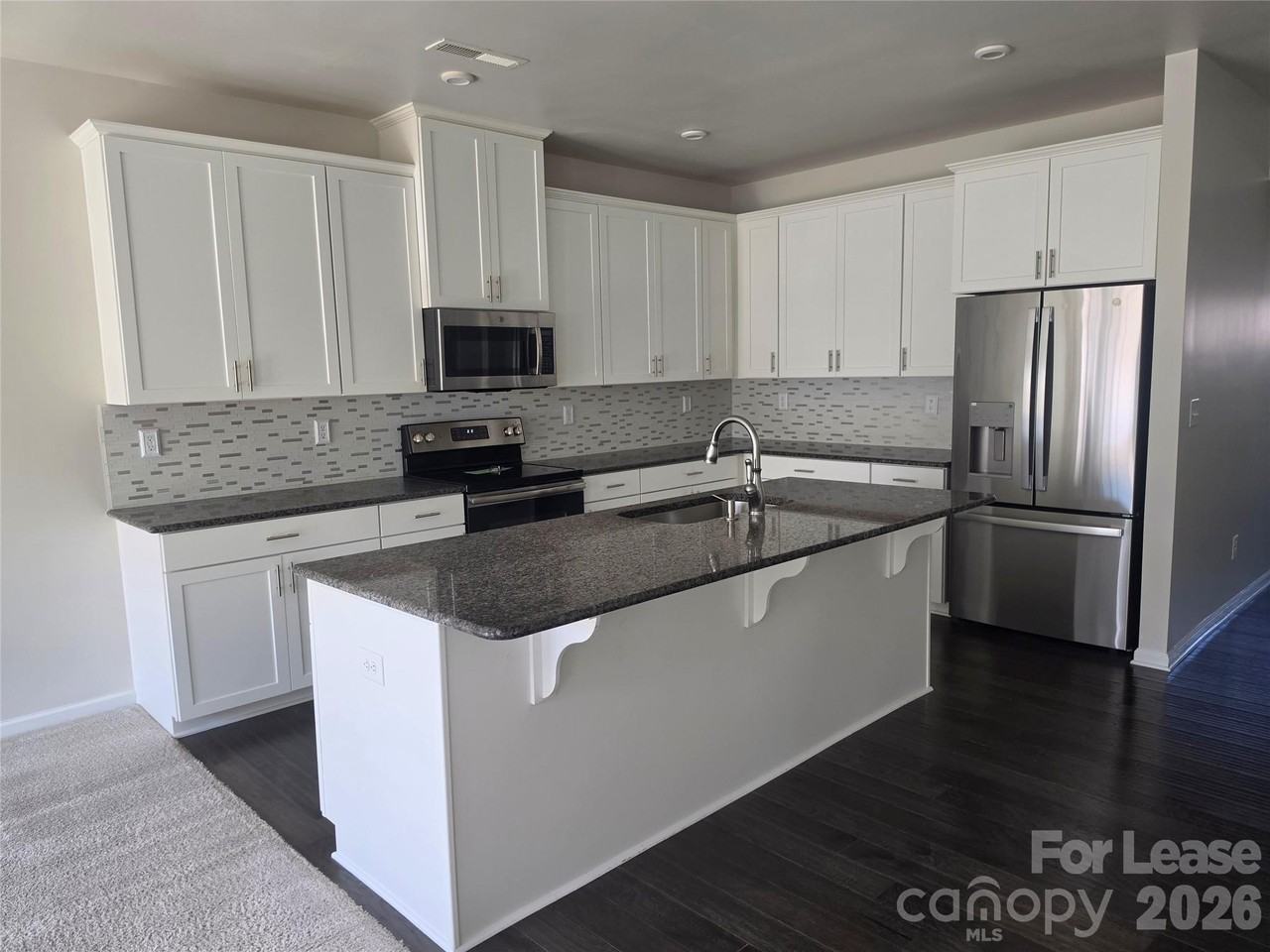 318 Willow Wood Ct - Photo 2 of 18