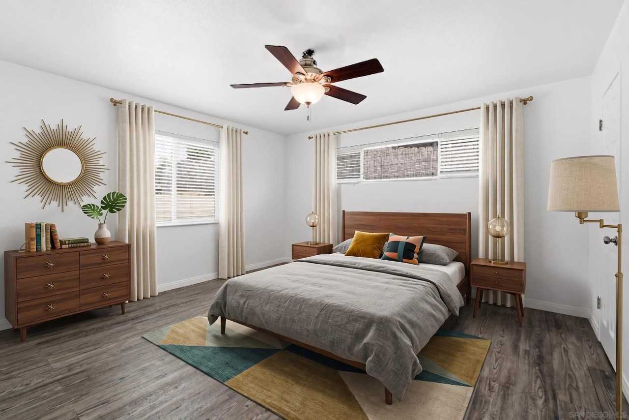 6122 Nagel St - Photo 6 of 37