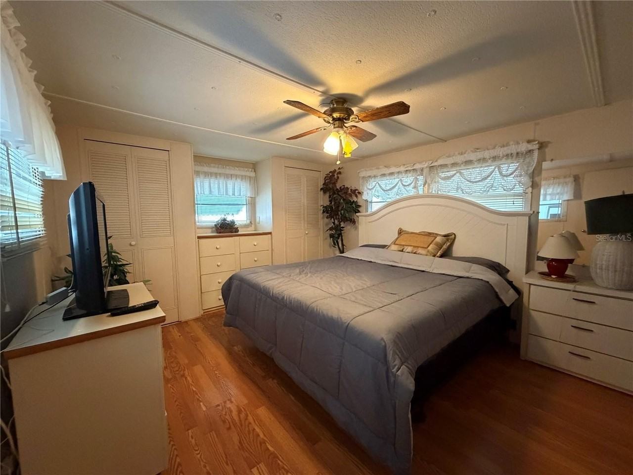 4108 10th Street Ct E - Photo 5 of 21