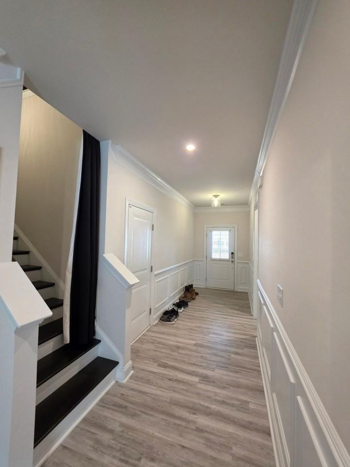 3360 Rustic Dr - Photo 3 of 41