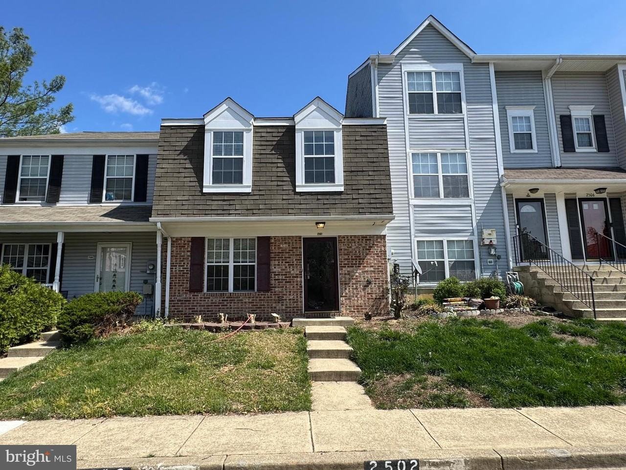 2502 Regal Pl - Photo 2 of 29