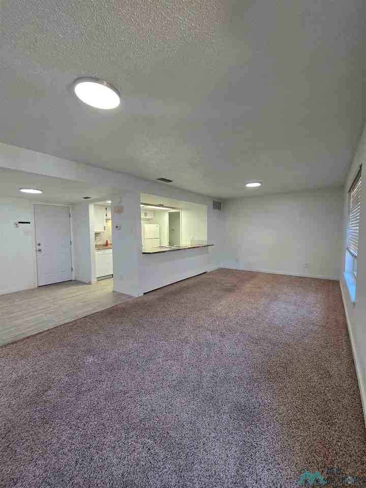 3520 Adenmor Ct Apt C - Photo 3 of 13