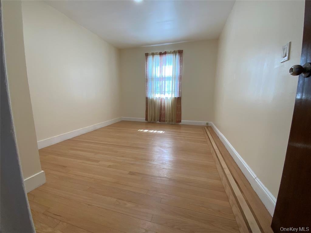 1086 Tulip Ave ##1 - Photo 3 of 6