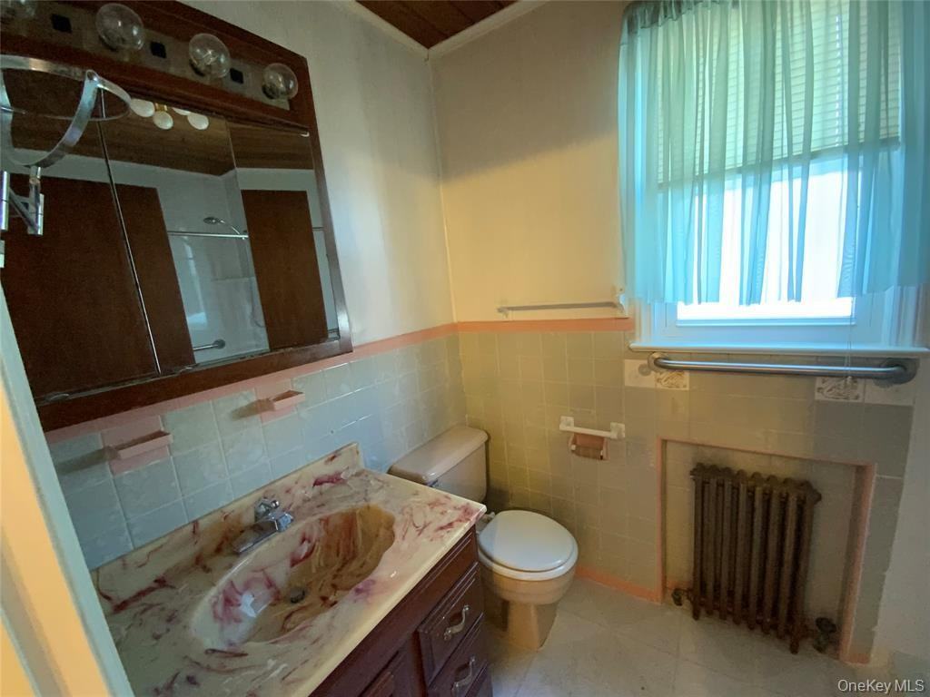 1086 Tulip Ave ##1 - Photo 6 of 6