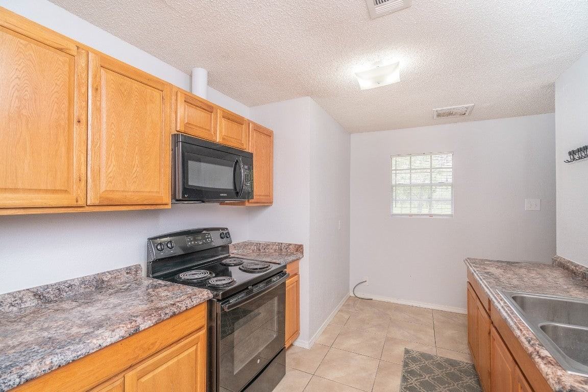 3409 Herbert Dr - Photo 6 of 17