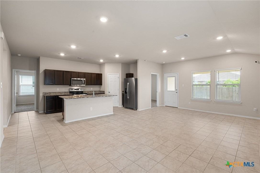 5102 Karen Green Dr - Photo 5 of 28