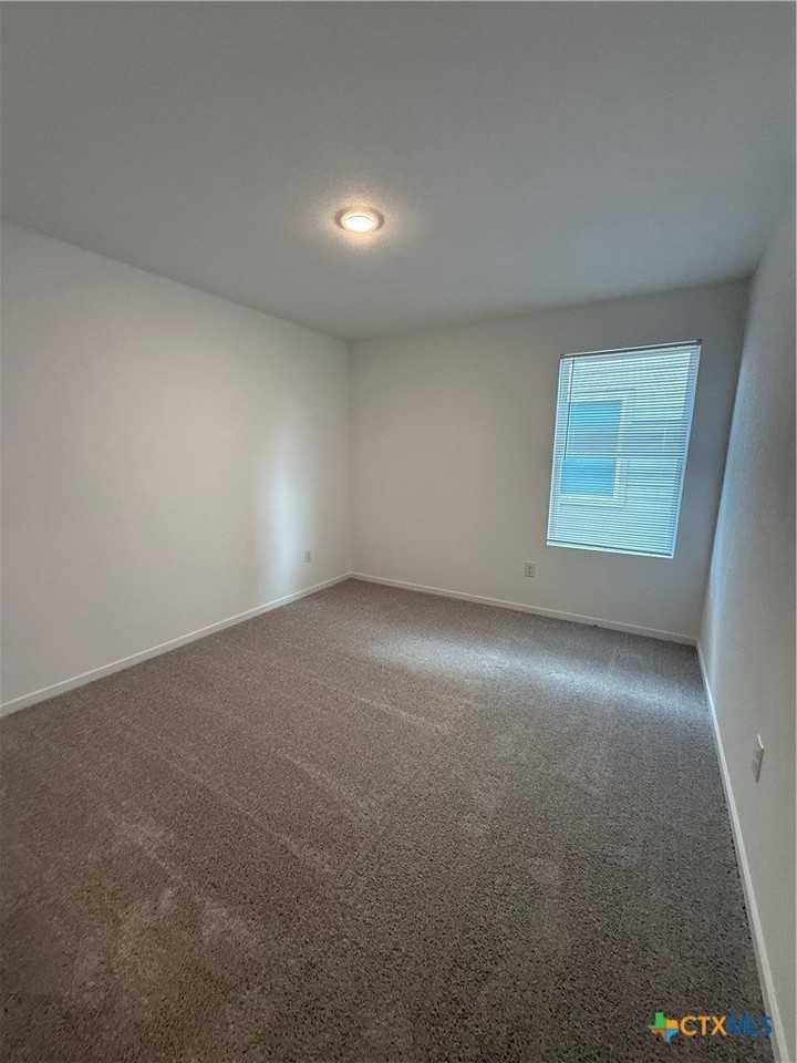 315 Moscato Rd - Photo 5 of 16