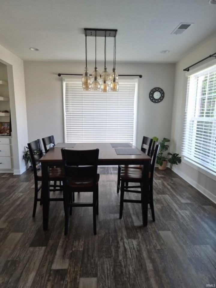 5783 Brookstone Dr - Photo 2 of 13