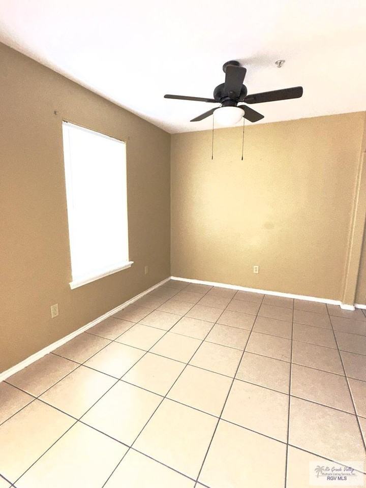 1722 Stone Dr Apt 2 - Photo 6 of 13