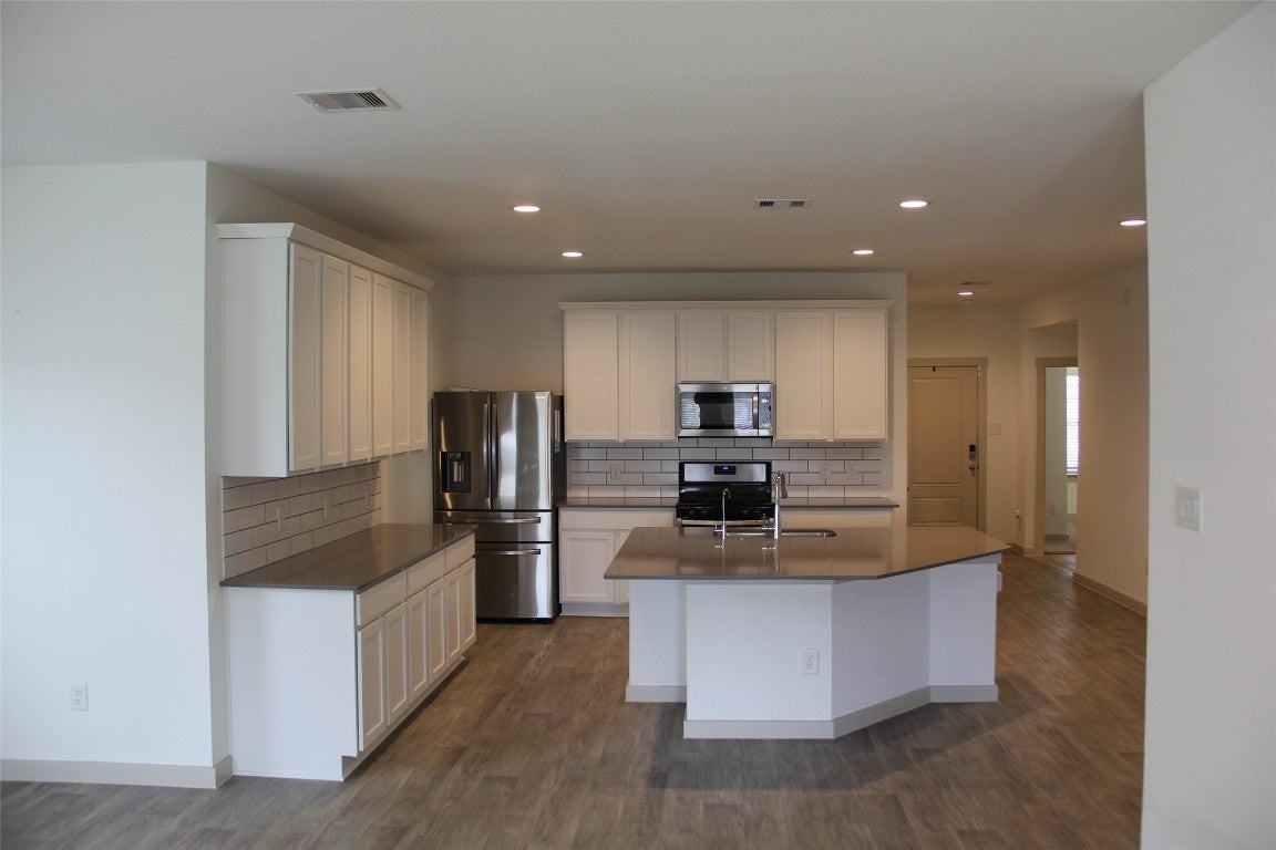 8206 Precious Passing Way - Photo 7 of 18