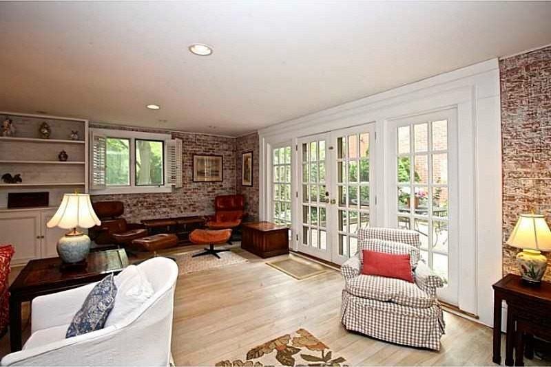 434 Bellevue Ave #CH - Photo 6 of 39