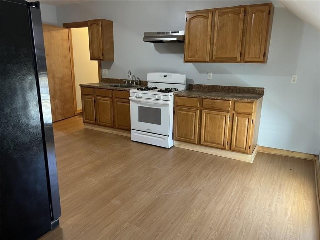 47 Chester St #3 - Photo 2 of 16