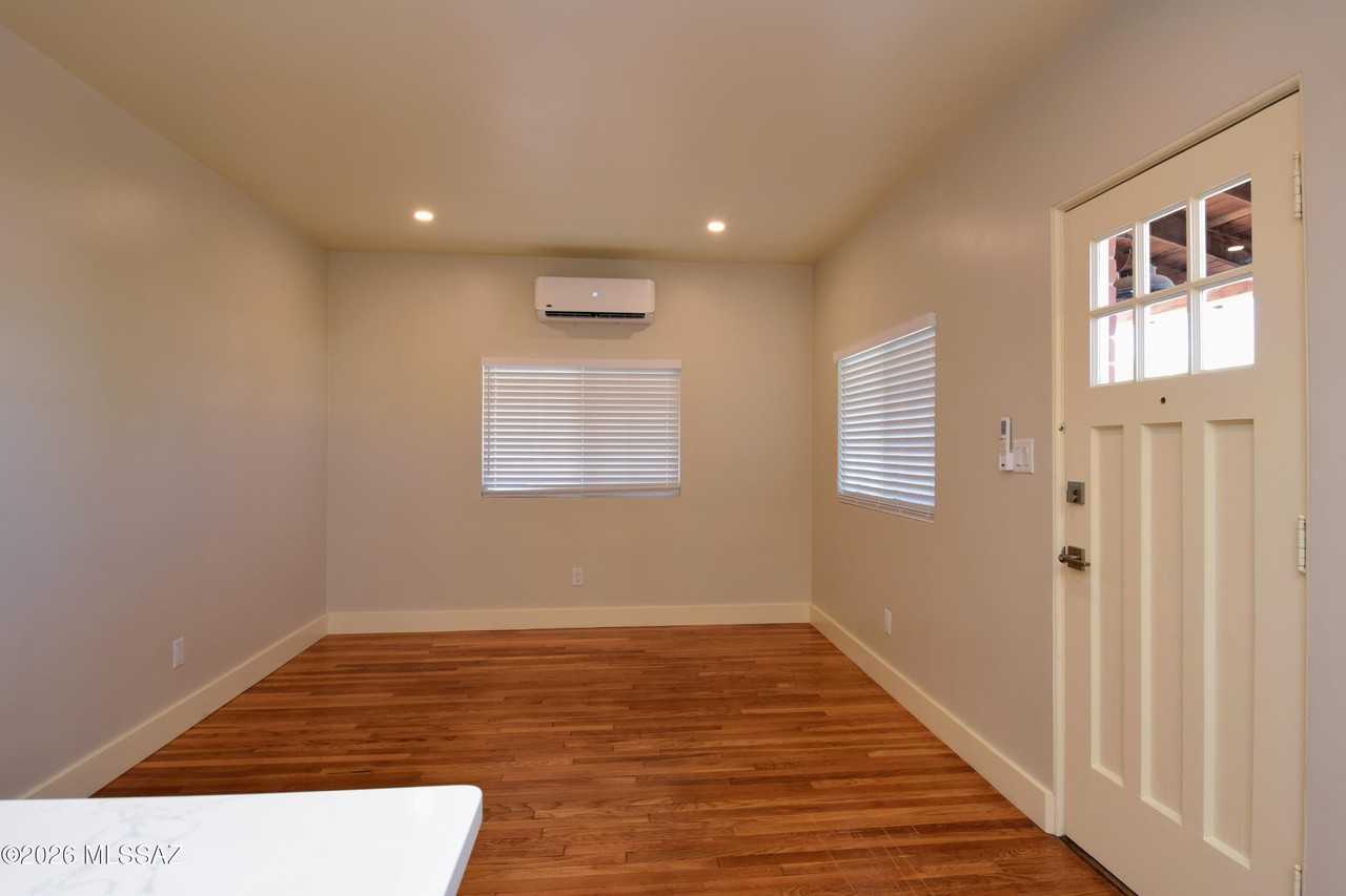 130 N Cherry Ave #2 - Photo 7 of 29