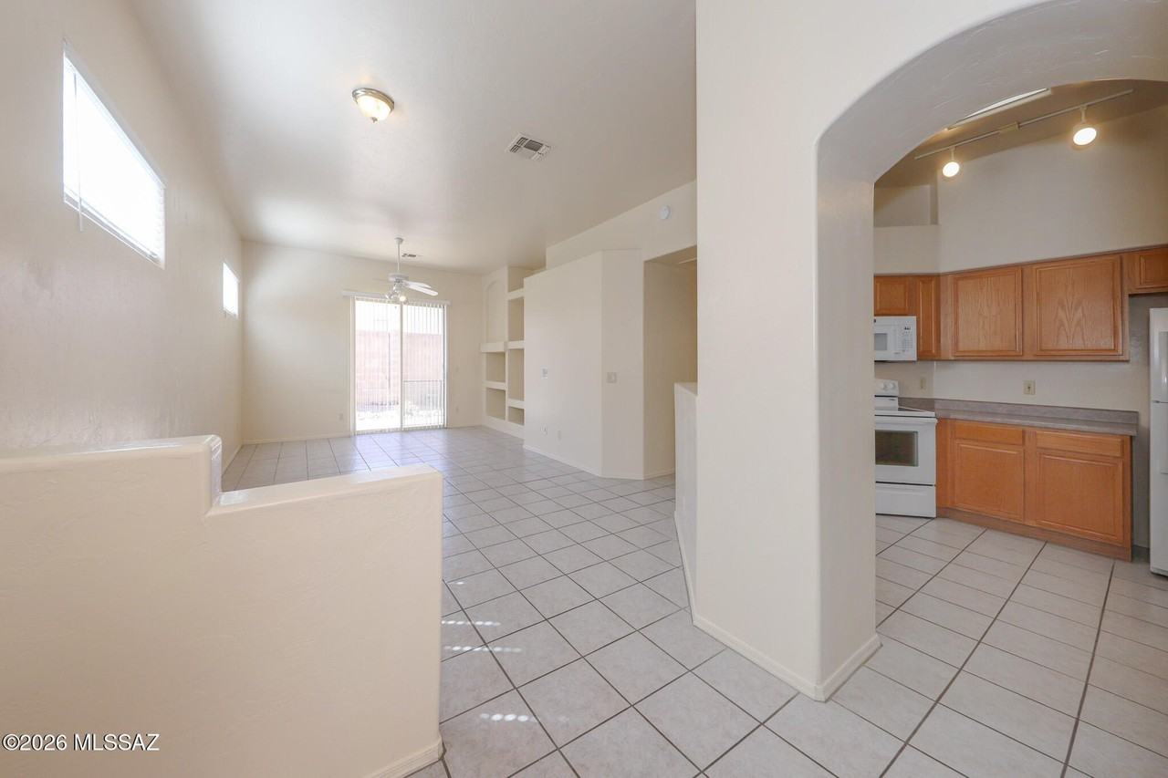 7362 E Placita Sacra - Photo 3 of 20