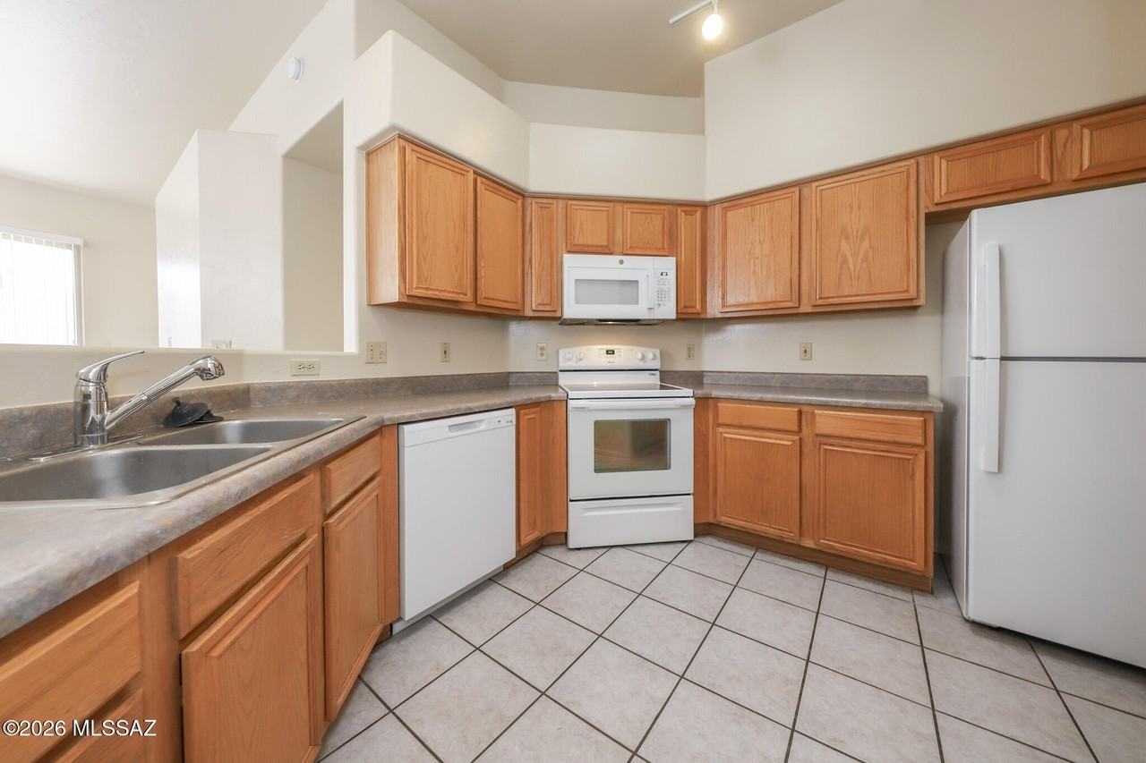 7362 E Placita Sacra - Photo 5 of 20