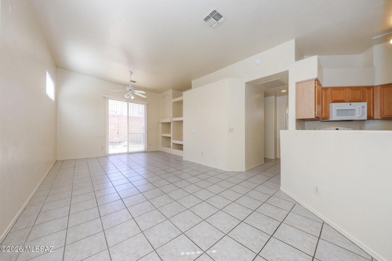 7362 E Placita Sacra - Photo 6 of 20