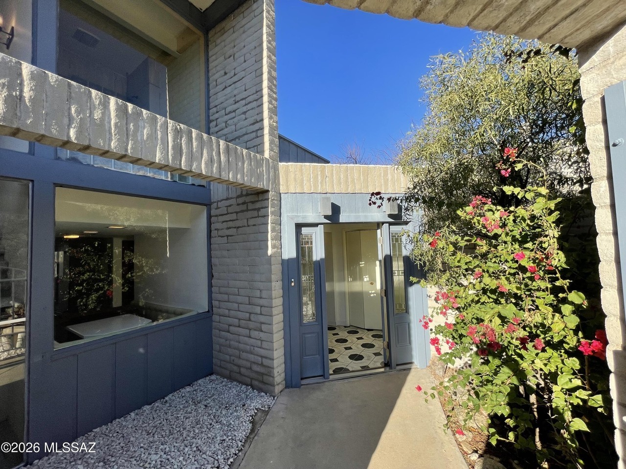 6531 N Pontatoc Rd - Photo 4 of 34