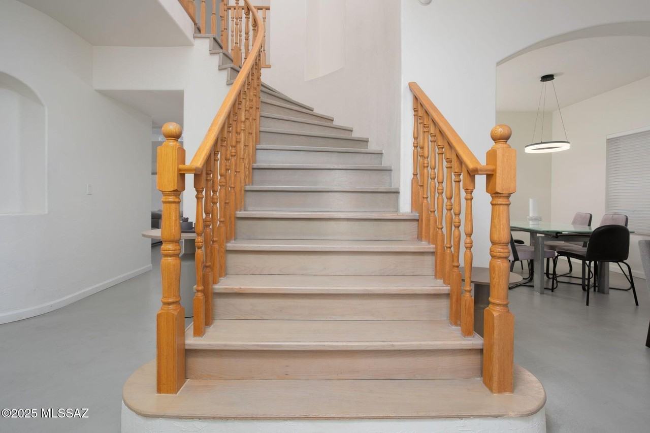 6851 W Kern Dr - Photo 4 of 46