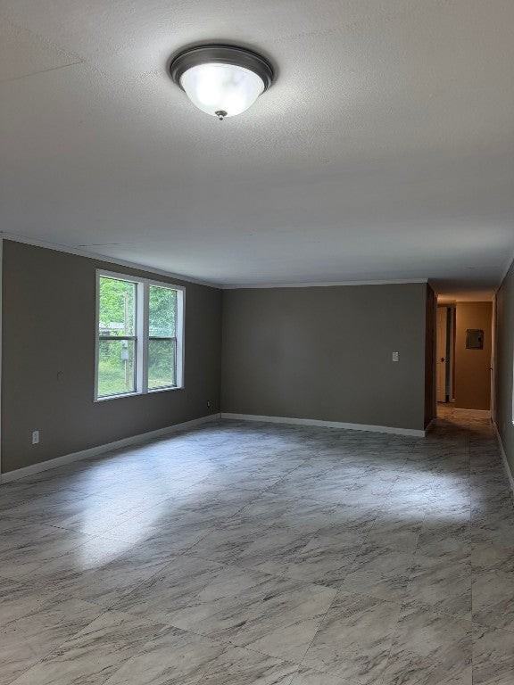 10 Lakeview Dr - Photo 5 of 9