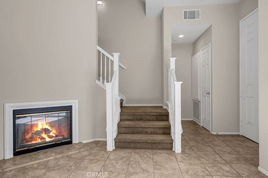 210 Timberwood - Photo 3 of 50