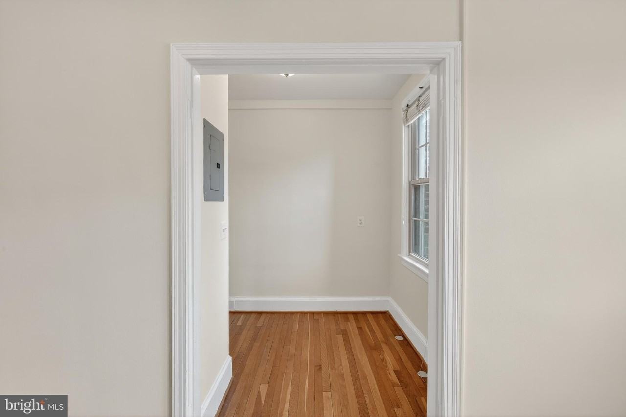 1301 Longfellow St Nw #108 - Photo 4 of 21