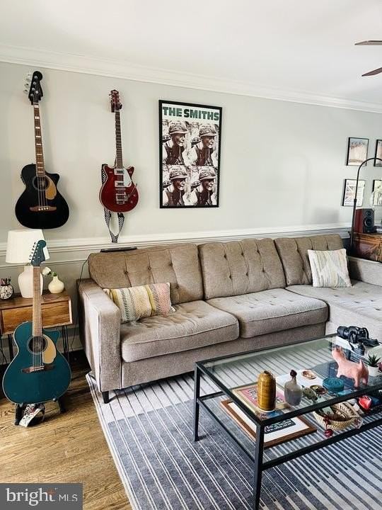 1911 D St Ne - Photo 6 of 50